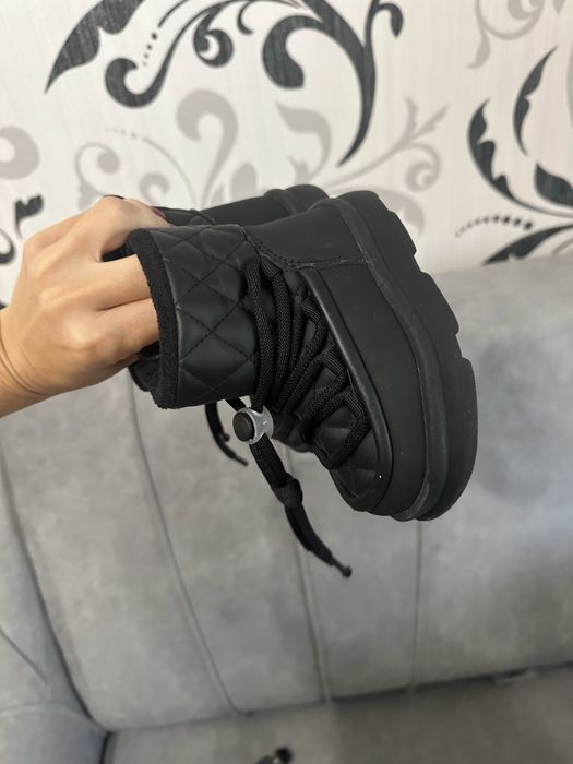 Зимове взуття дитяче 23 розмір