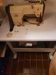 Maquina de costura industrial sem uso