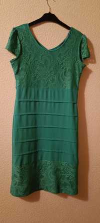 Сукня зелена з коротким рукавом