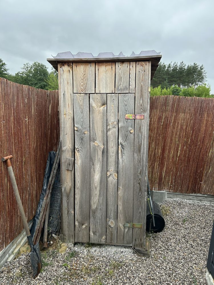 WC drewniane na budowe