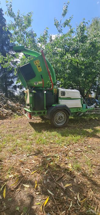 Koparki mini uslugi ziemne  i ogrodnicze wycinki karczowanie rębak