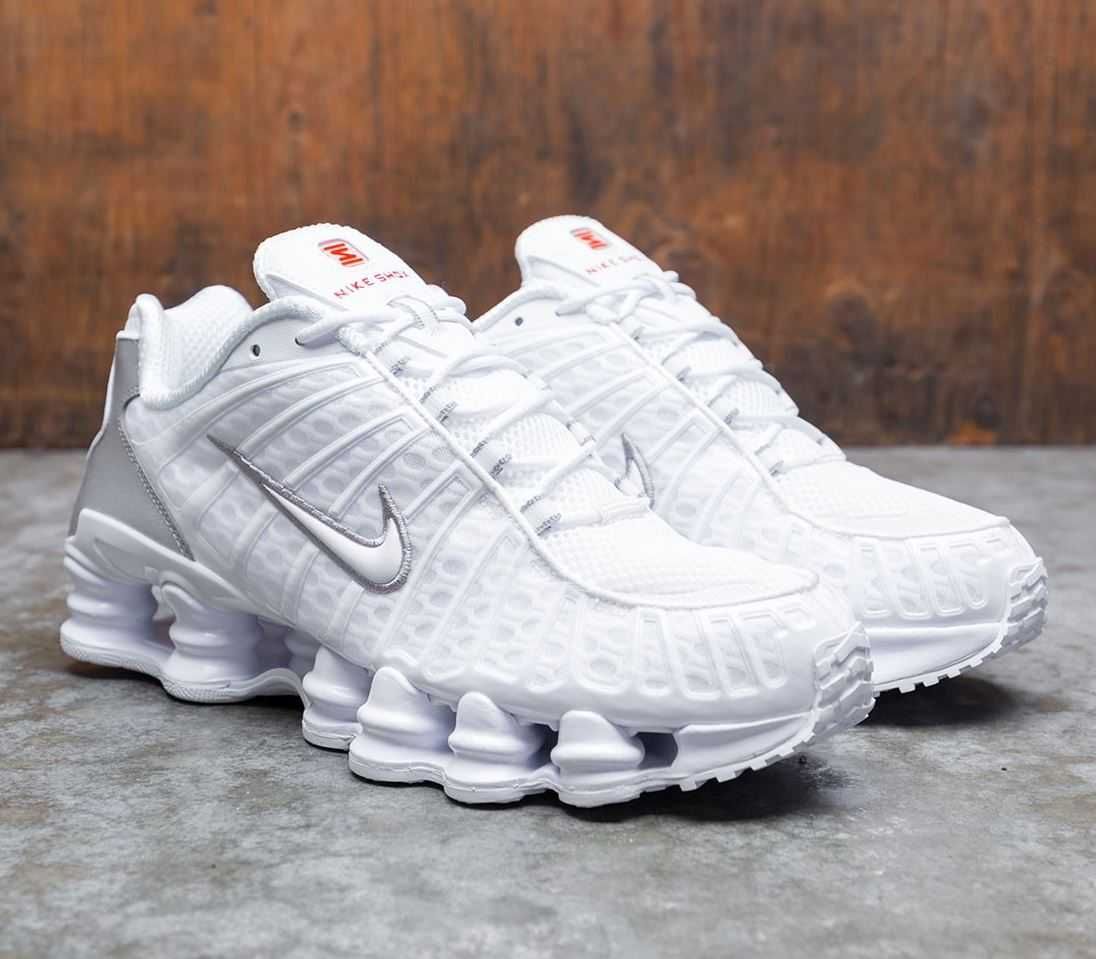 nike  shox  12  molas