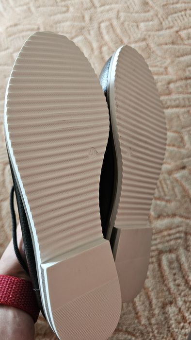 Новые коженые макасины.