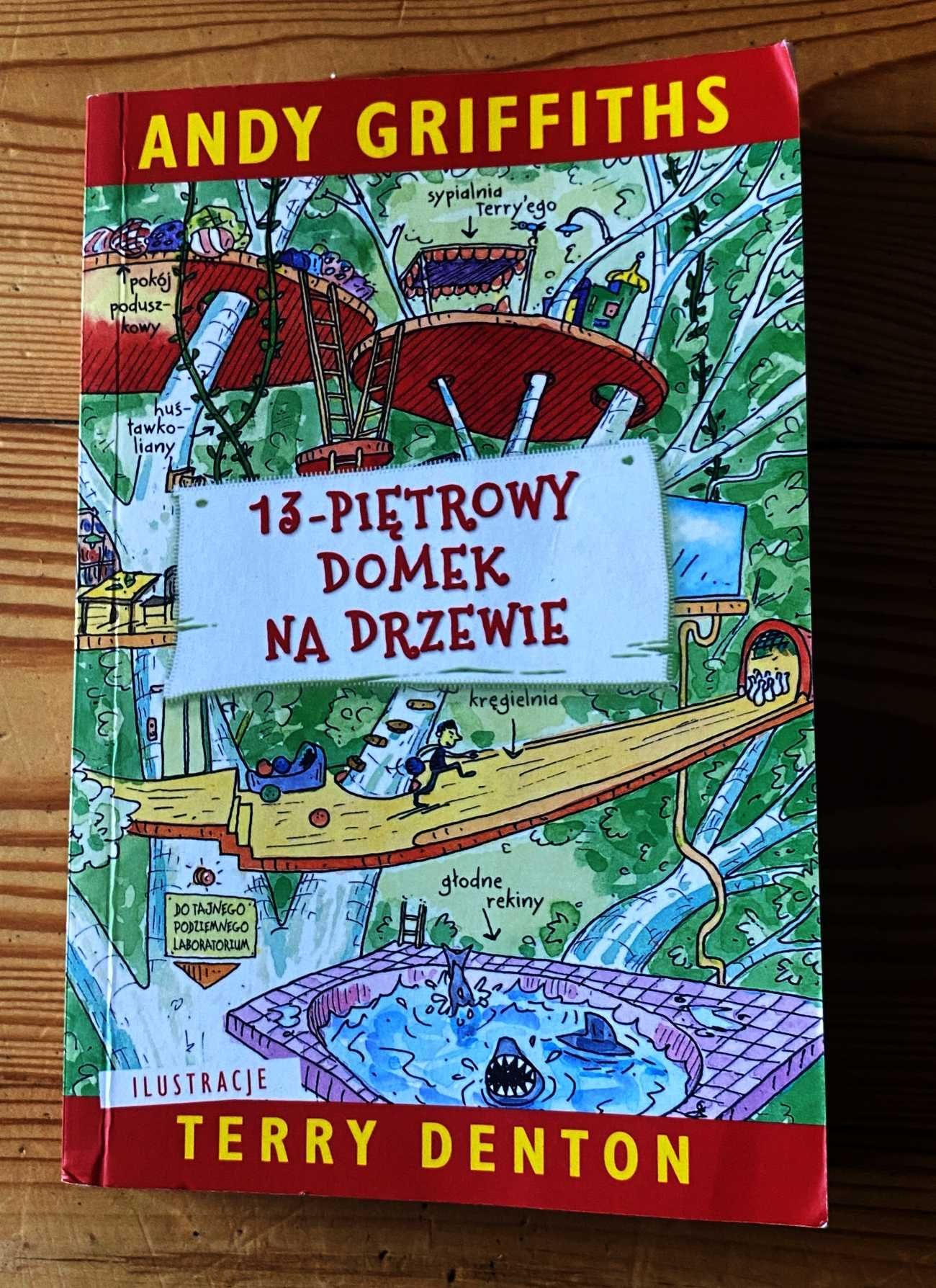 13-piętrowy domek na drzewie