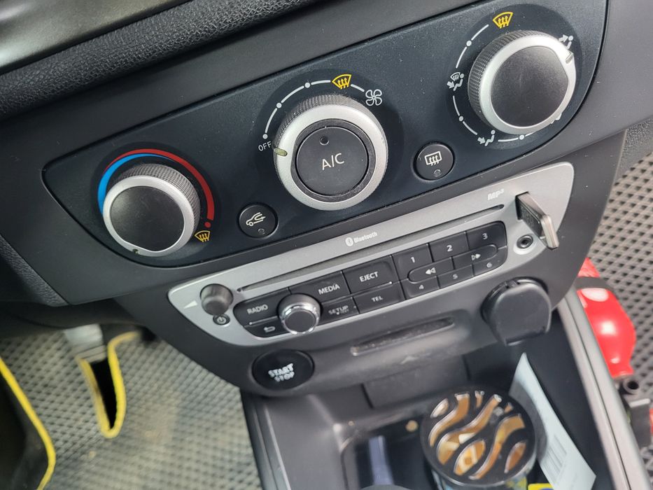 Продам Renault Megan 3 1.5d 2015