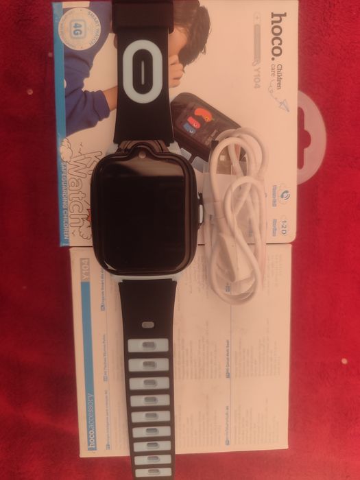 Продам новые смарт часы hoco.