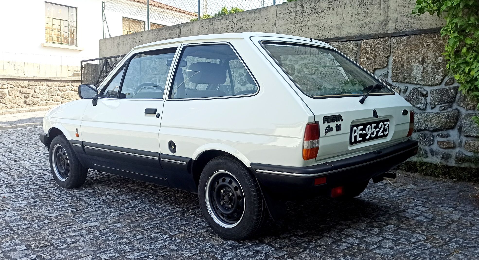 Ford Fiesta mk2 1.1 Ghia