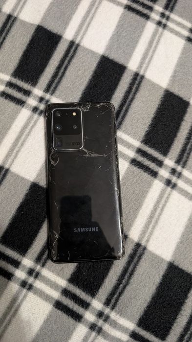 Продам Samsung s20 ultra 12/128