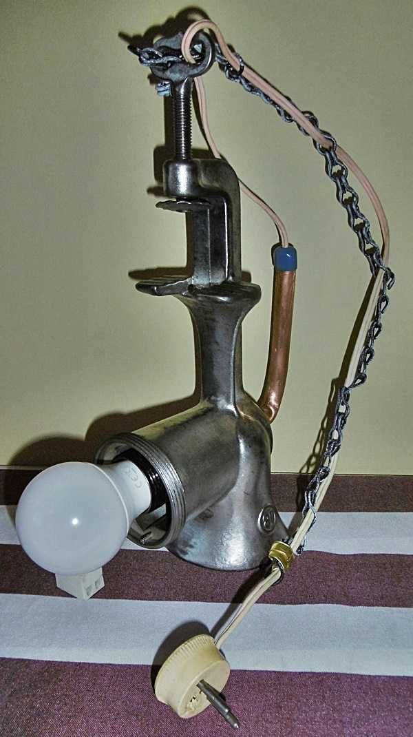 Lampa kreatywna - maszynka " nr. 8 "