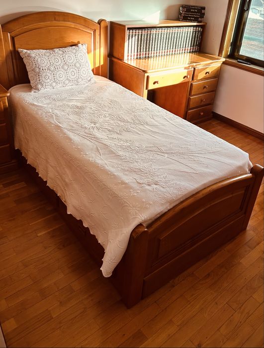 Quarto Madeira Cerejeira