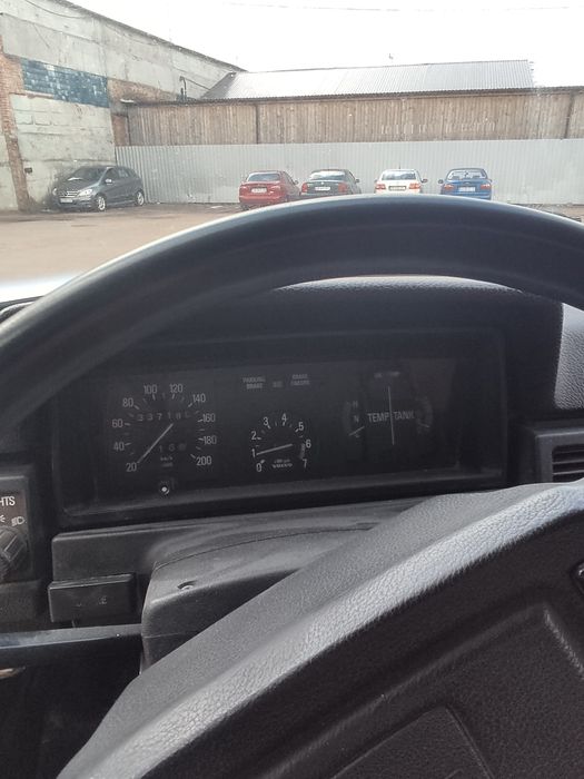 Volvo 244 2.1 бензин газ