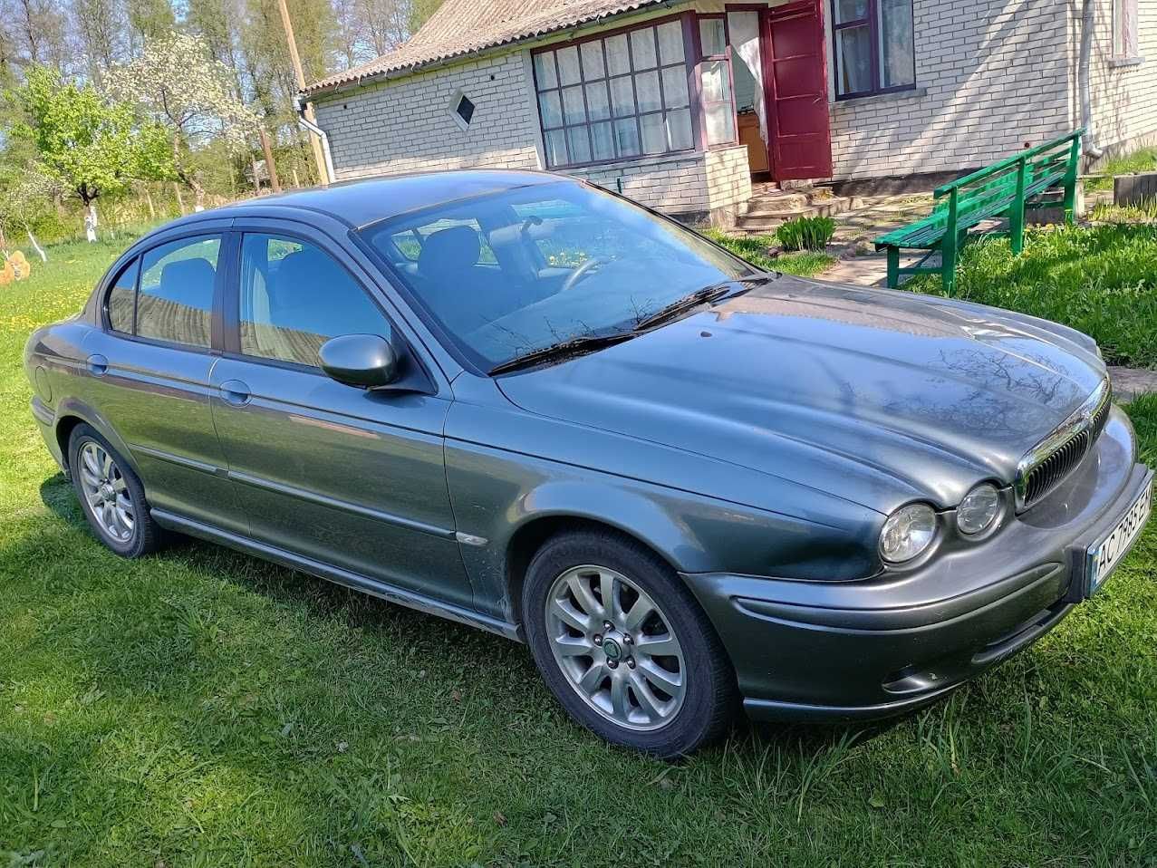 Jaguar X-Type 2.0 дизель седан