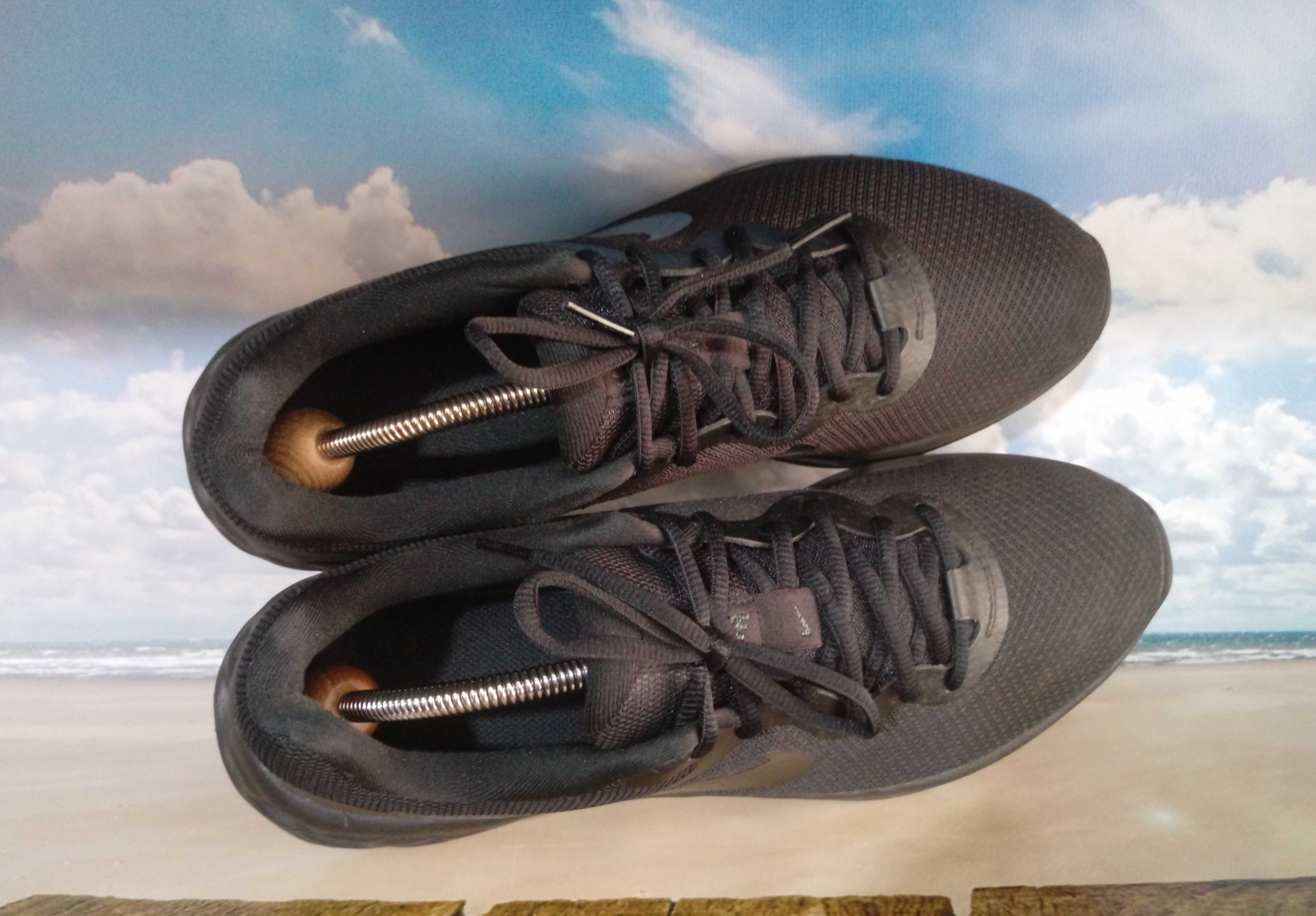 Nike Revolution 6 NN оригінал чоловічі спортивні бігові кросівки