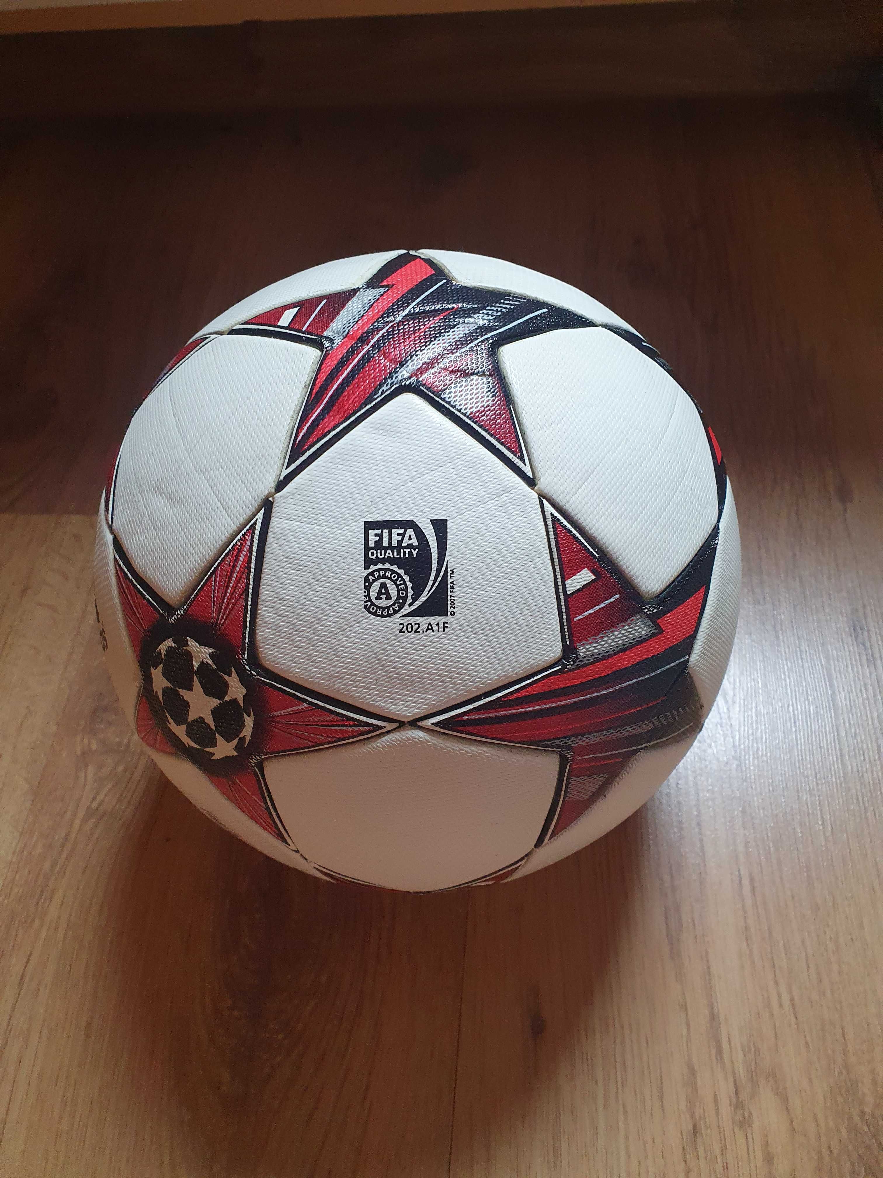 piłka meczowa adidas Champions League 12/13