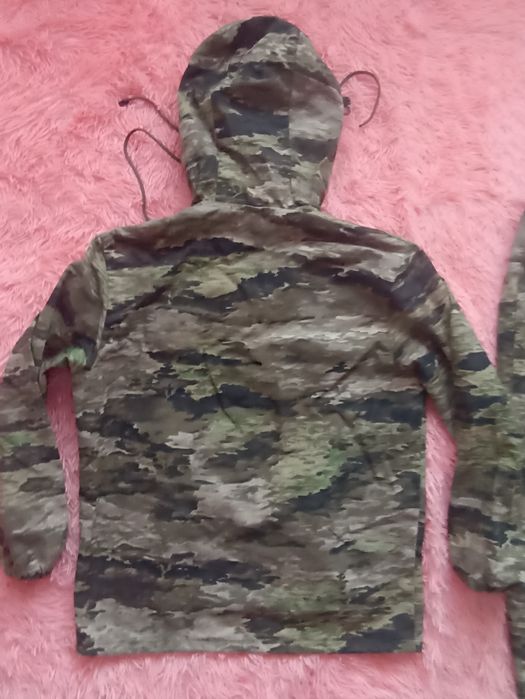 Піксельний костюм для занять рукопашним боєм.