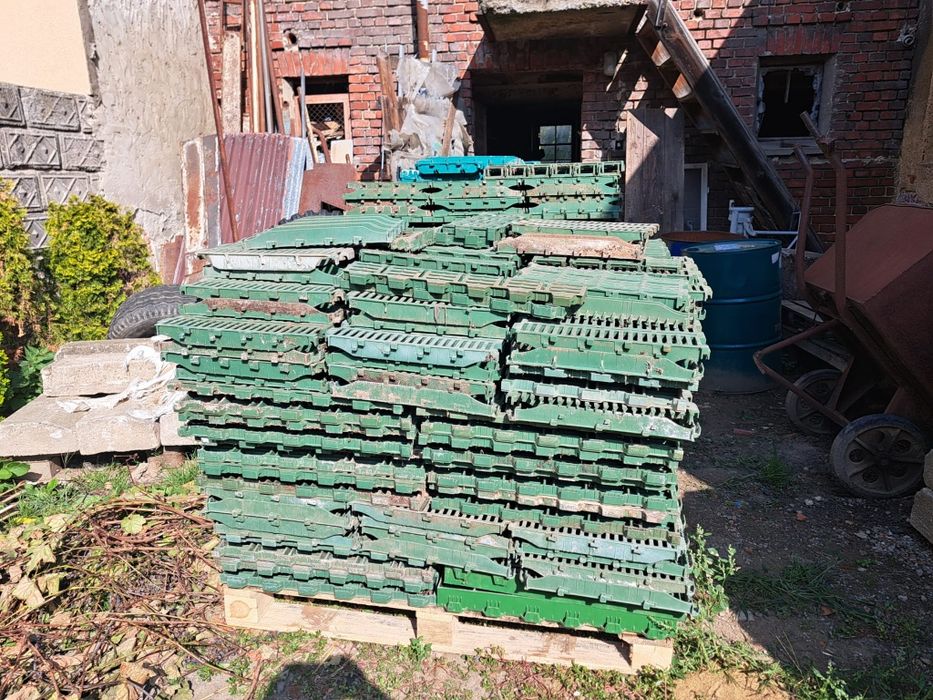 Ruszta plastikowe do warchlaków 50m2