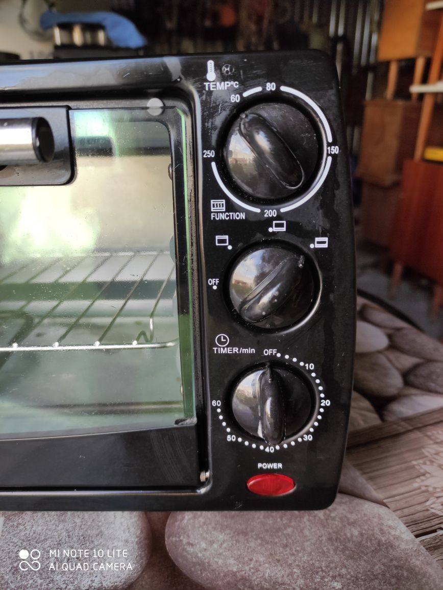 Mini piekarnik opiekacz grill elektryczny Steinborg