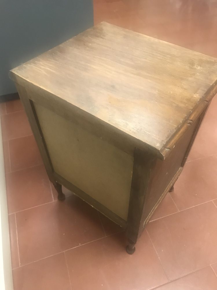 Mesa cabeceira vintage