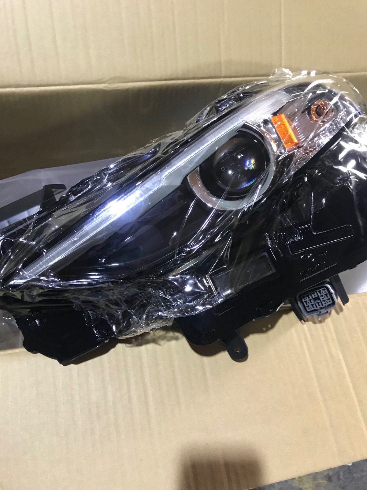 Фара Mazda 3 2019-/BCJH5103OK