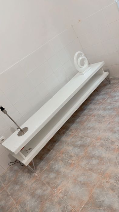 Movel de sala da marca antarte! Otima qualidade pes cromados