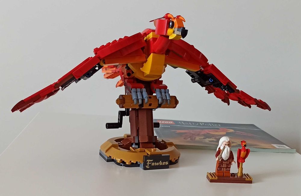 76394 Конструктор LEGO Harry Potter Фоукс - феникс Дамблдора 10+