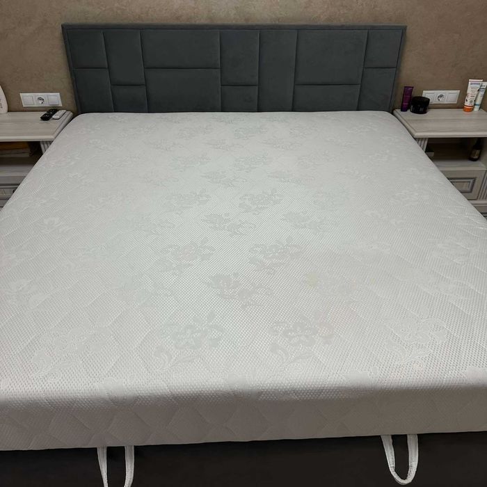 Ліжко двоспальне 180/200