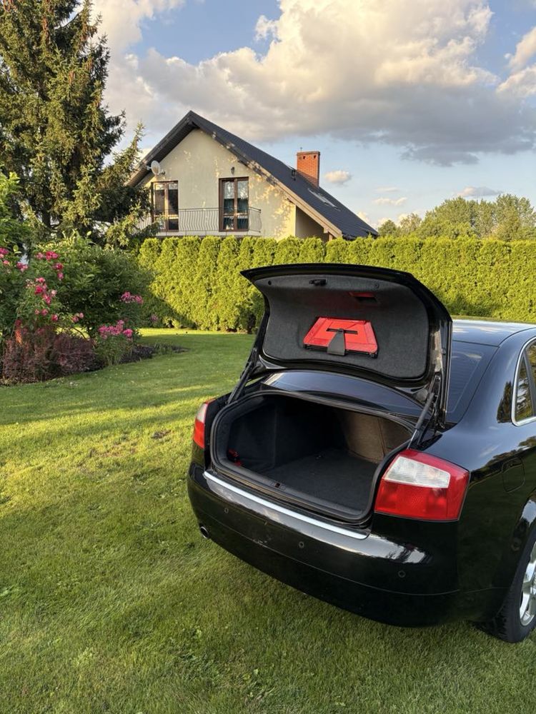 Audi A4 b6 2003 2.0 fsi 150km