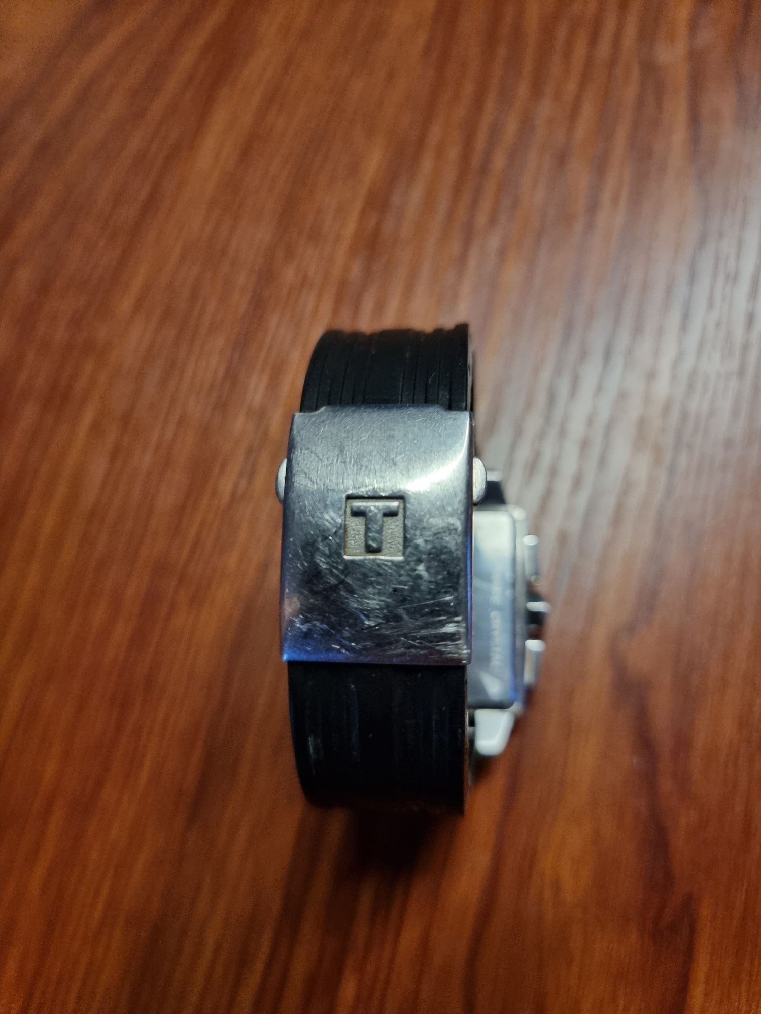 Relógio Tissot chronograph quadrado bracelete preta