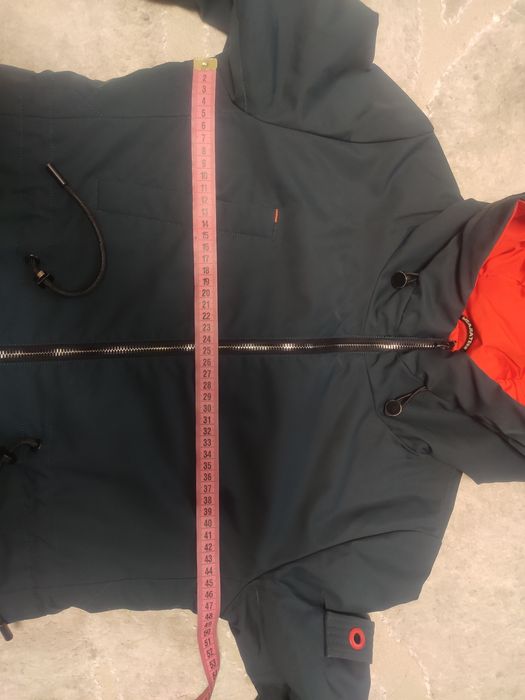 Жіночв демісезонна куртка