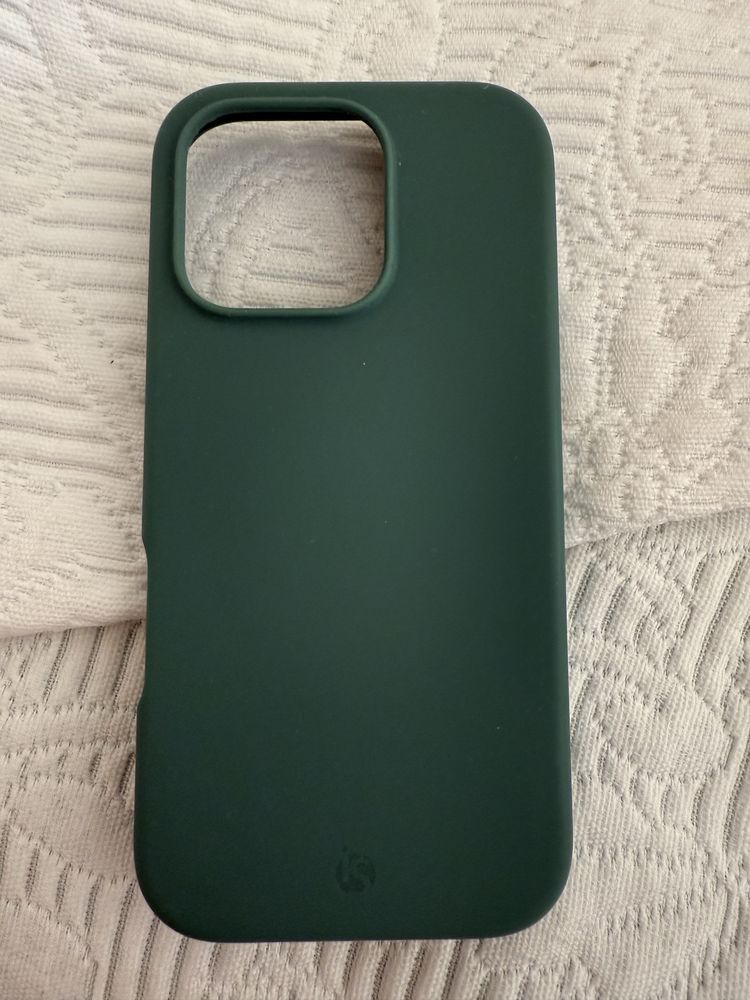 Capa iphone 16 pro (iservices)