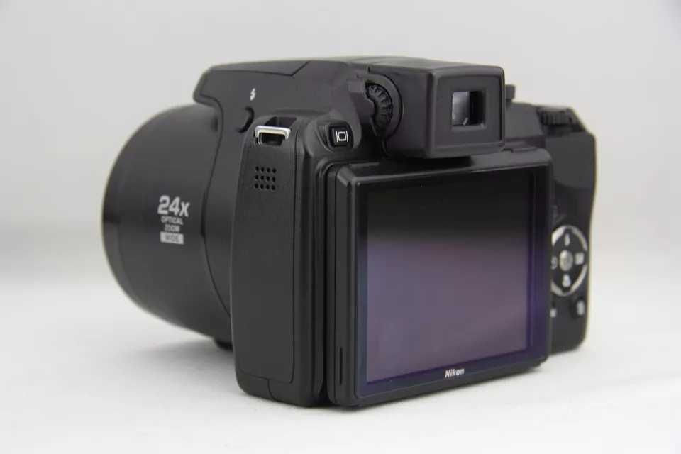 Aparat Nikon Coolpix P90