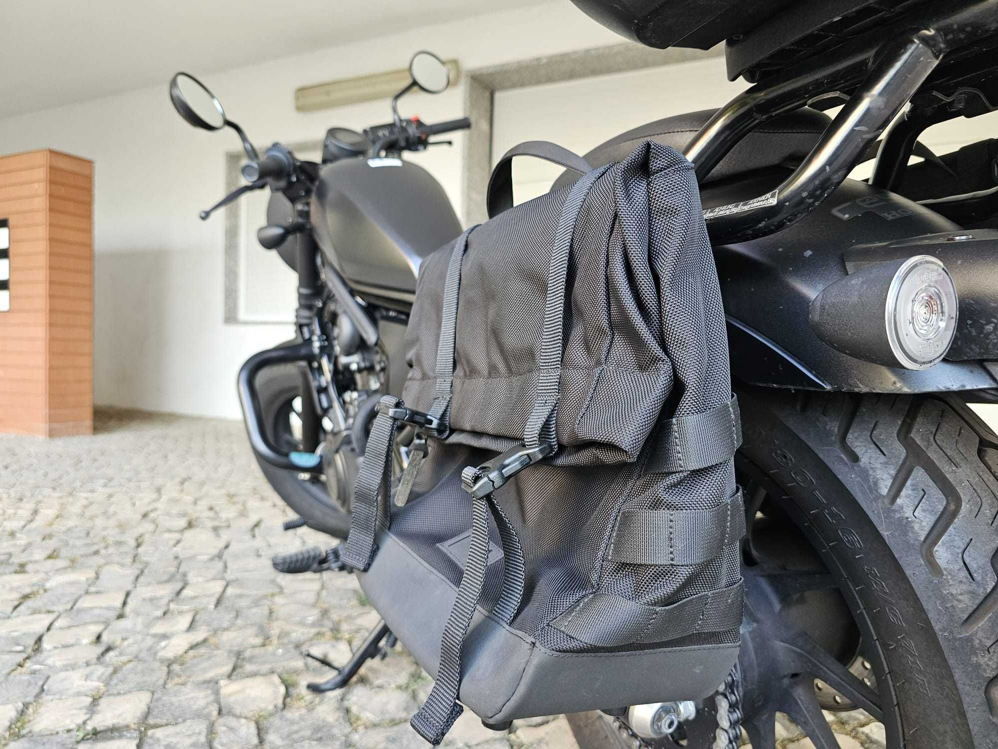Honda CMX 500 Rebel de Novembro de 2021 com extras impecável