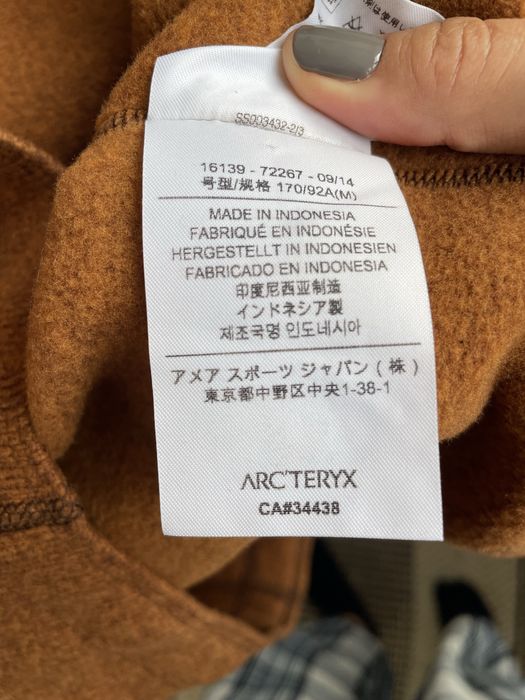 Artcteryx, arterix теплий подовжений светр , розмір М , можна і на С