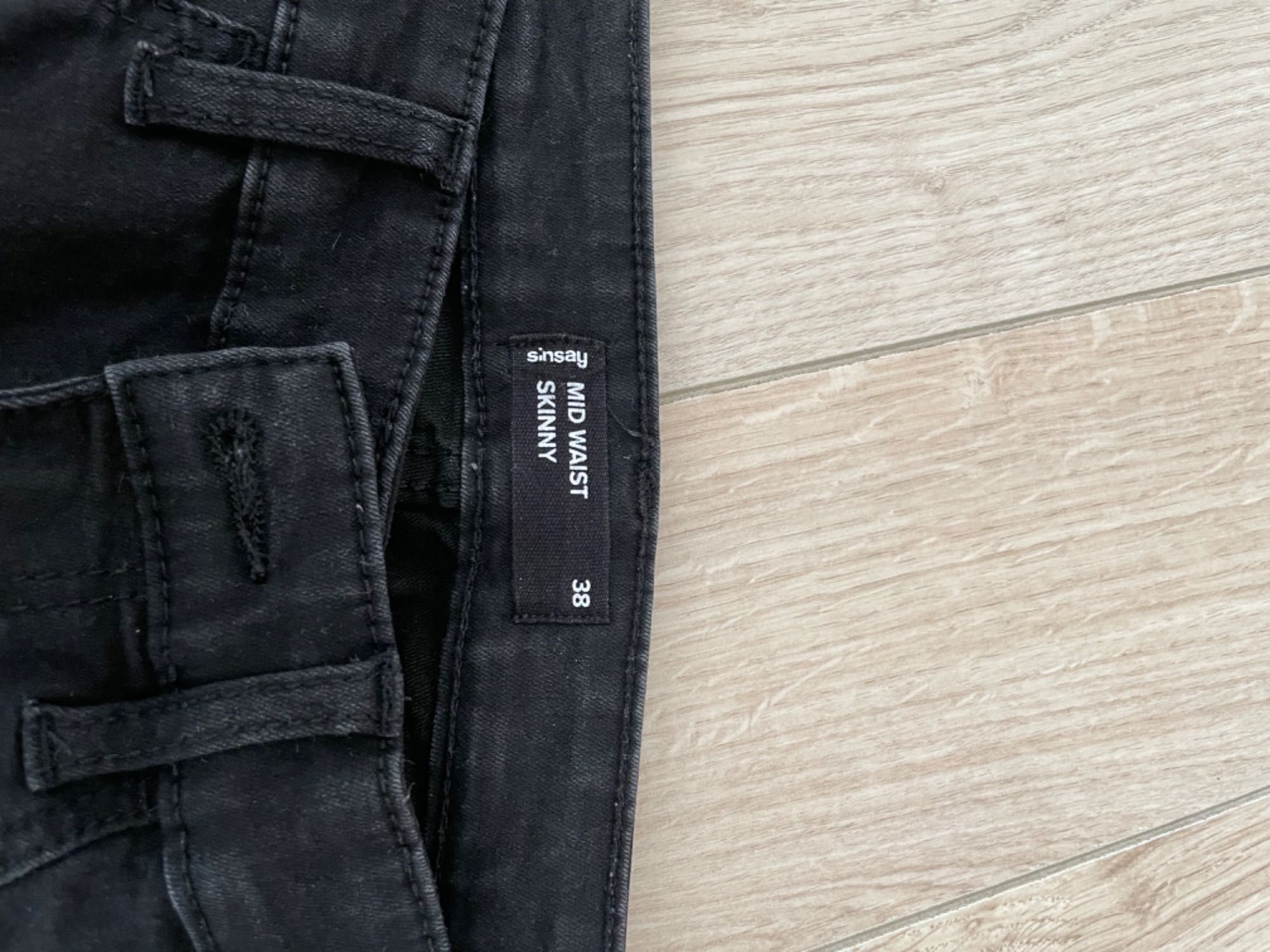 Жіночі скінні джинси Sinsay, розмір 38, чорні
