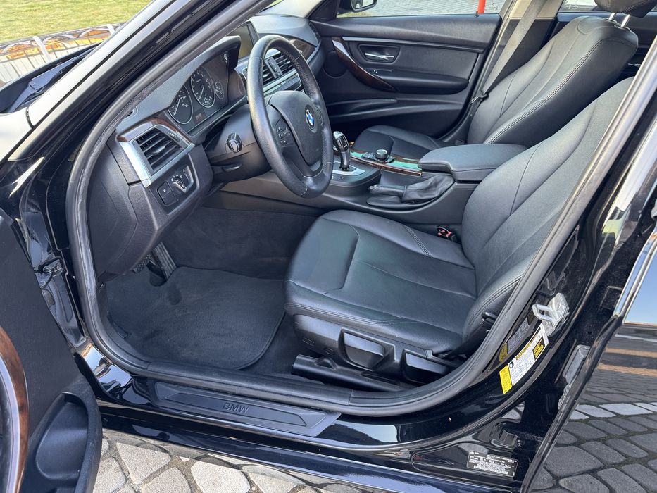 BMW F30 2016р. 11000$ Терміново