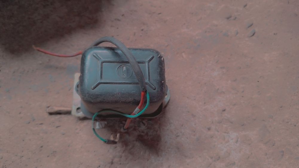 Pradnica c-330 z regulatorem napiecia