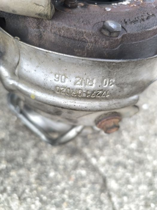 Turbo Toyota Avensis T25 de 2006
