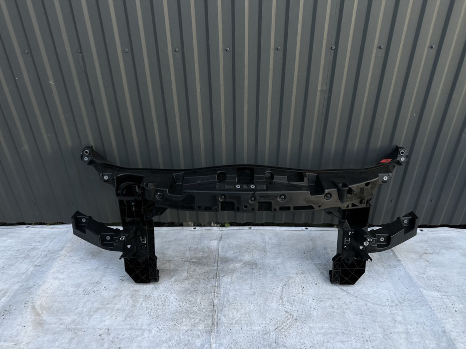 телевізор mercedes sprinter 907 910 установочна панель радиаторів
