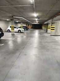 Miejsce parkingowe w garażu podziemnym na Wojciechowskiej