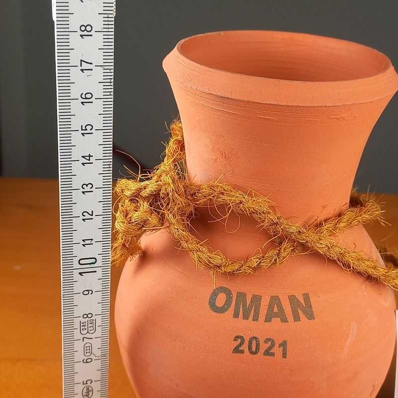 Gliniany wazon, naczynie, dzbanek z przykrywką wys. 17,5cm