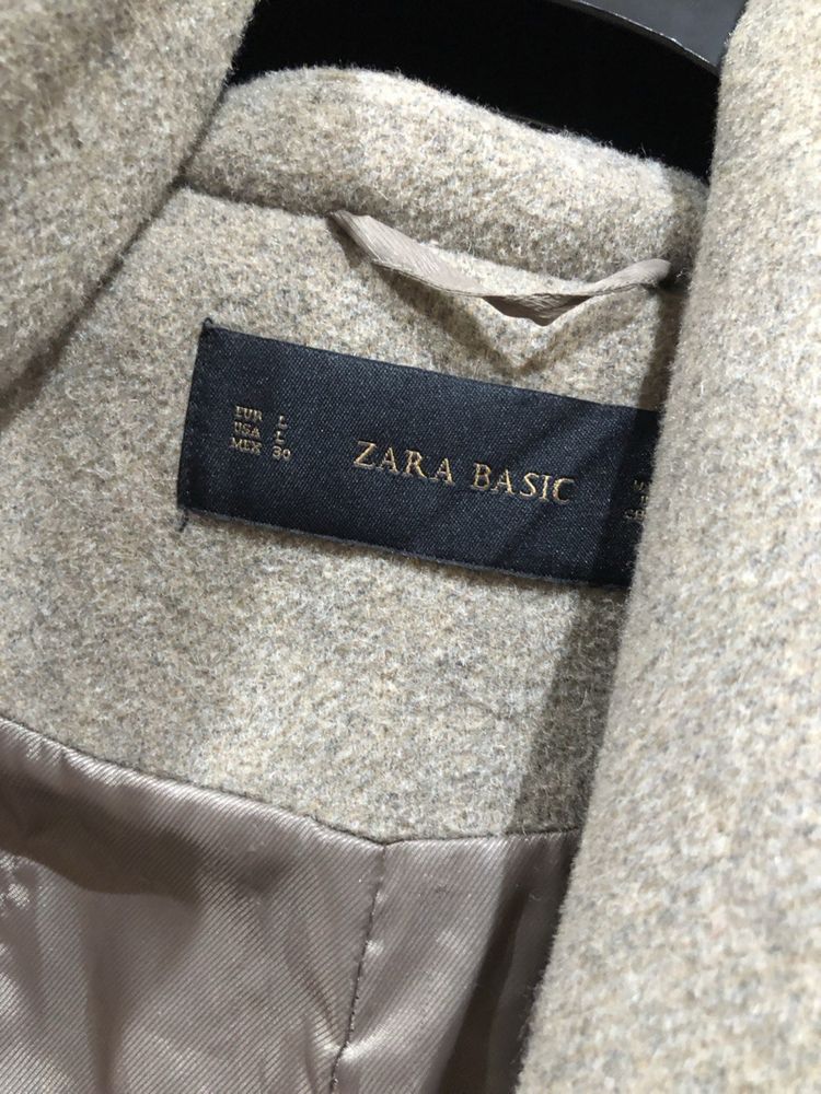 Пальто Zara