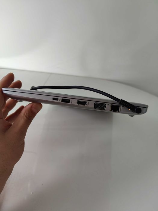 Ноутбук 14 HP ProBook 440 g4 / i5 7200u /8/SSD256/full HD