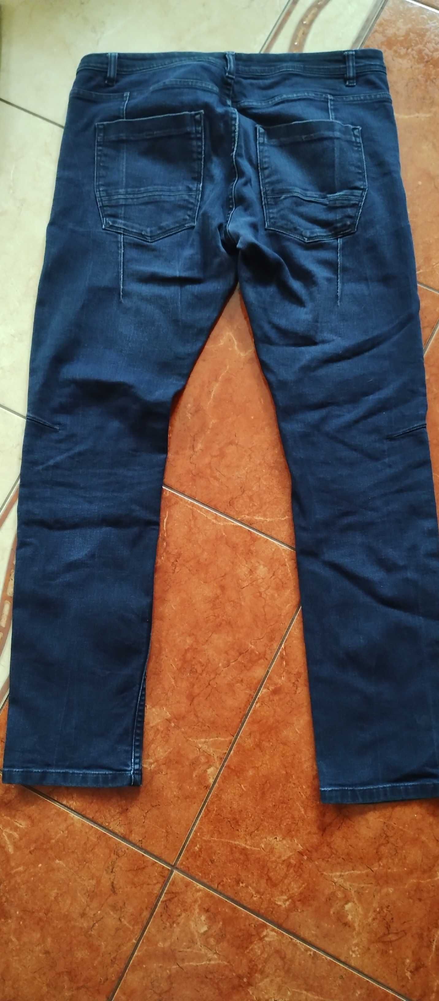 Spodnie jeansowe rozm. 36