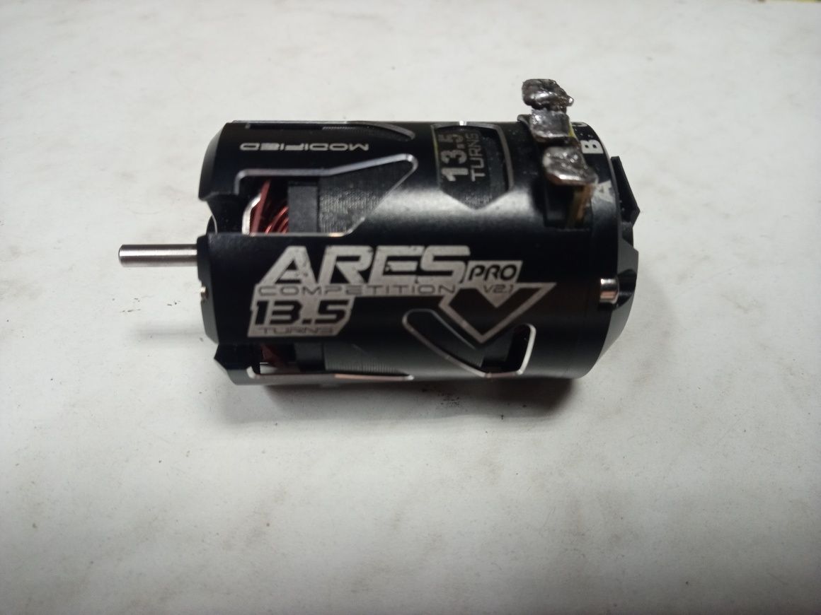 XR10 JUSTOCK + SkyRc Ares pro 13.5