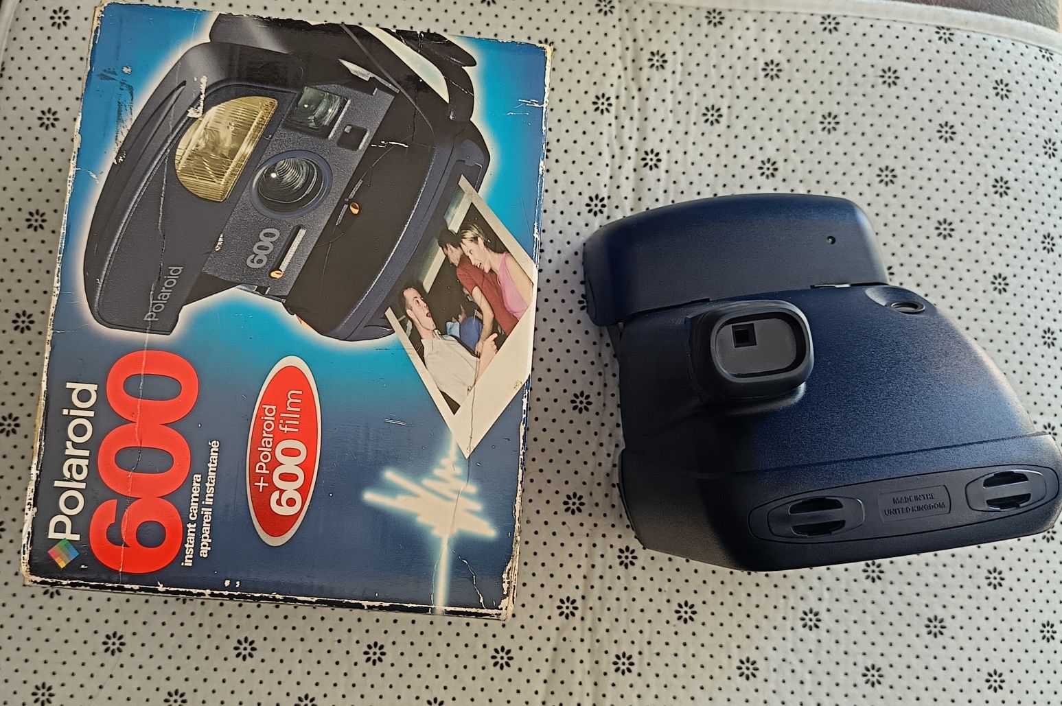 Polaroid 600 Blue