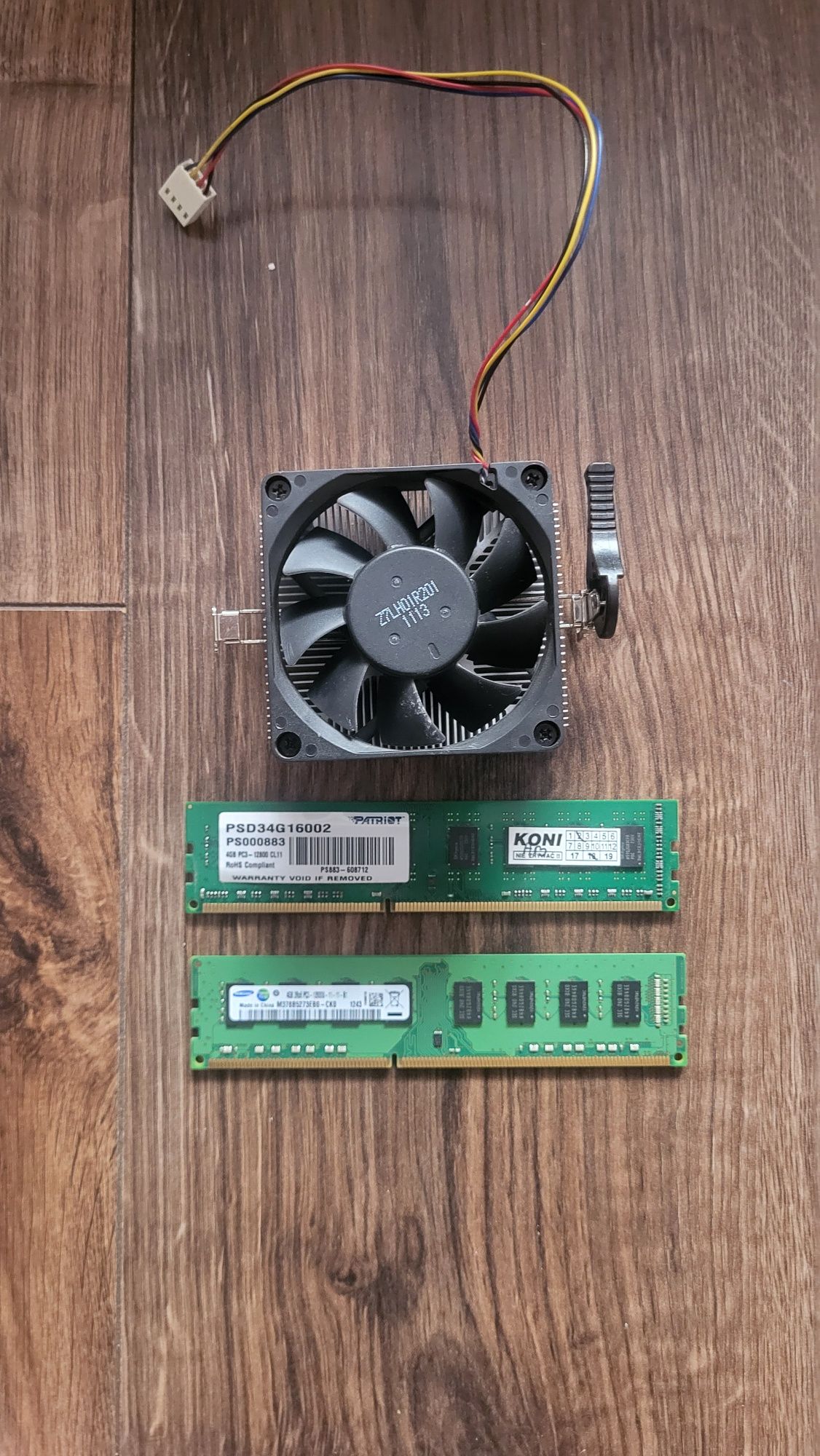 Pamiec ram 2x4gb ddr3  plus chlodzenie do procesora