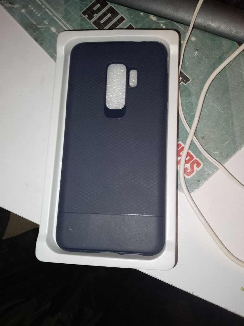 Чехол б/у на Samsung Galaxy S9 plus Порт д