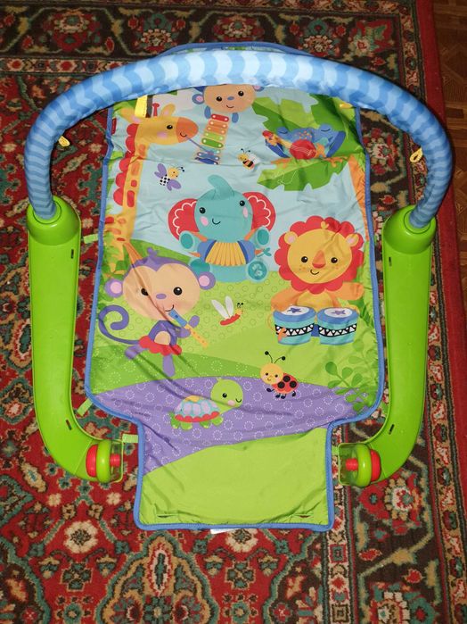 Продам музыкальный развивающий коврик Fisher-Price Пианино
