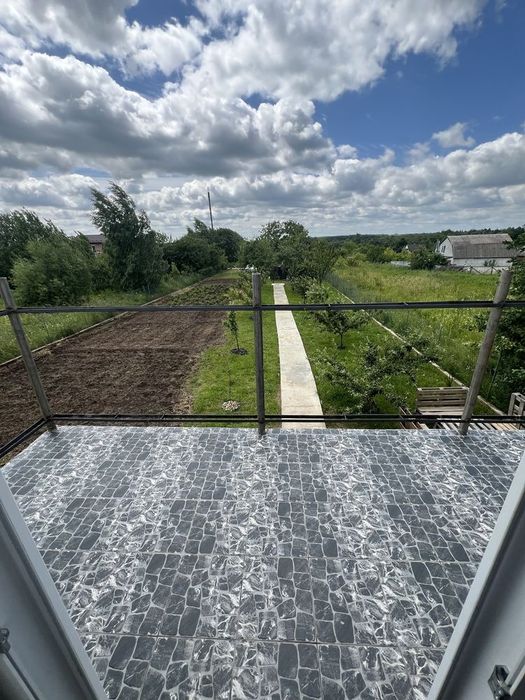 Продаж нового гарного будинку, масив Світанок. Є всі комунікації Торг