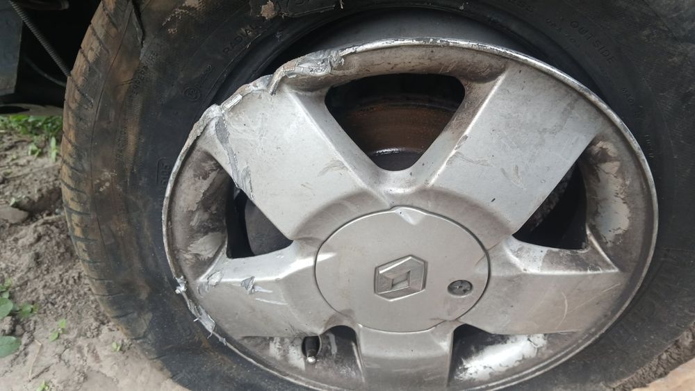 Диски колпачок 4 100 14 по штучно, оригинал рено
